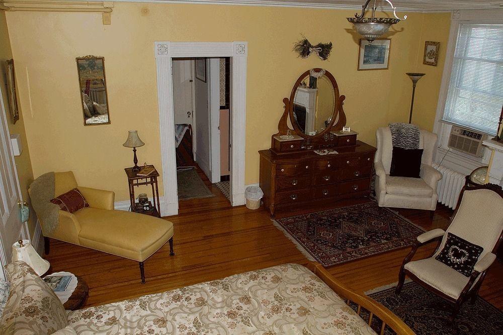 Historic Hill Inn Нюпорт Екстериор снимка
